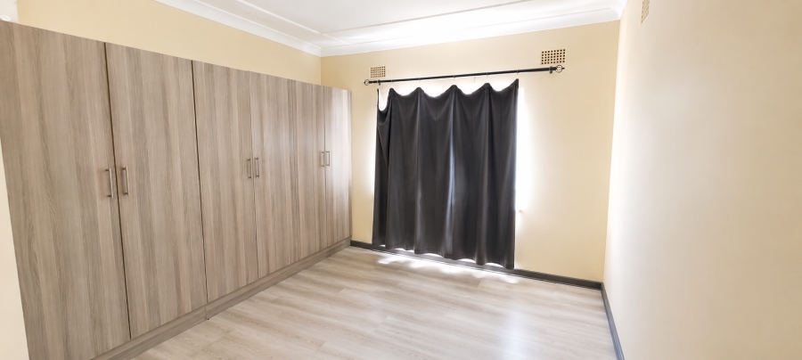 4 Bedroom Property for Sale in Beacon Bay Eastern Cape
